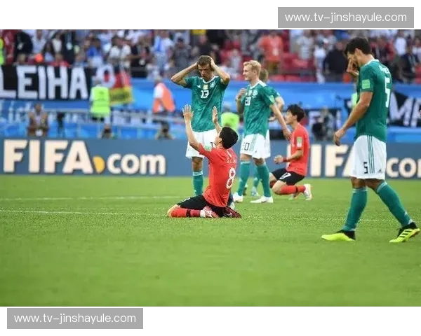 铁血战车的荣耀与东欧铁骑的逆袭：德国vs捷克，那场永不落幕的绿茵史诗